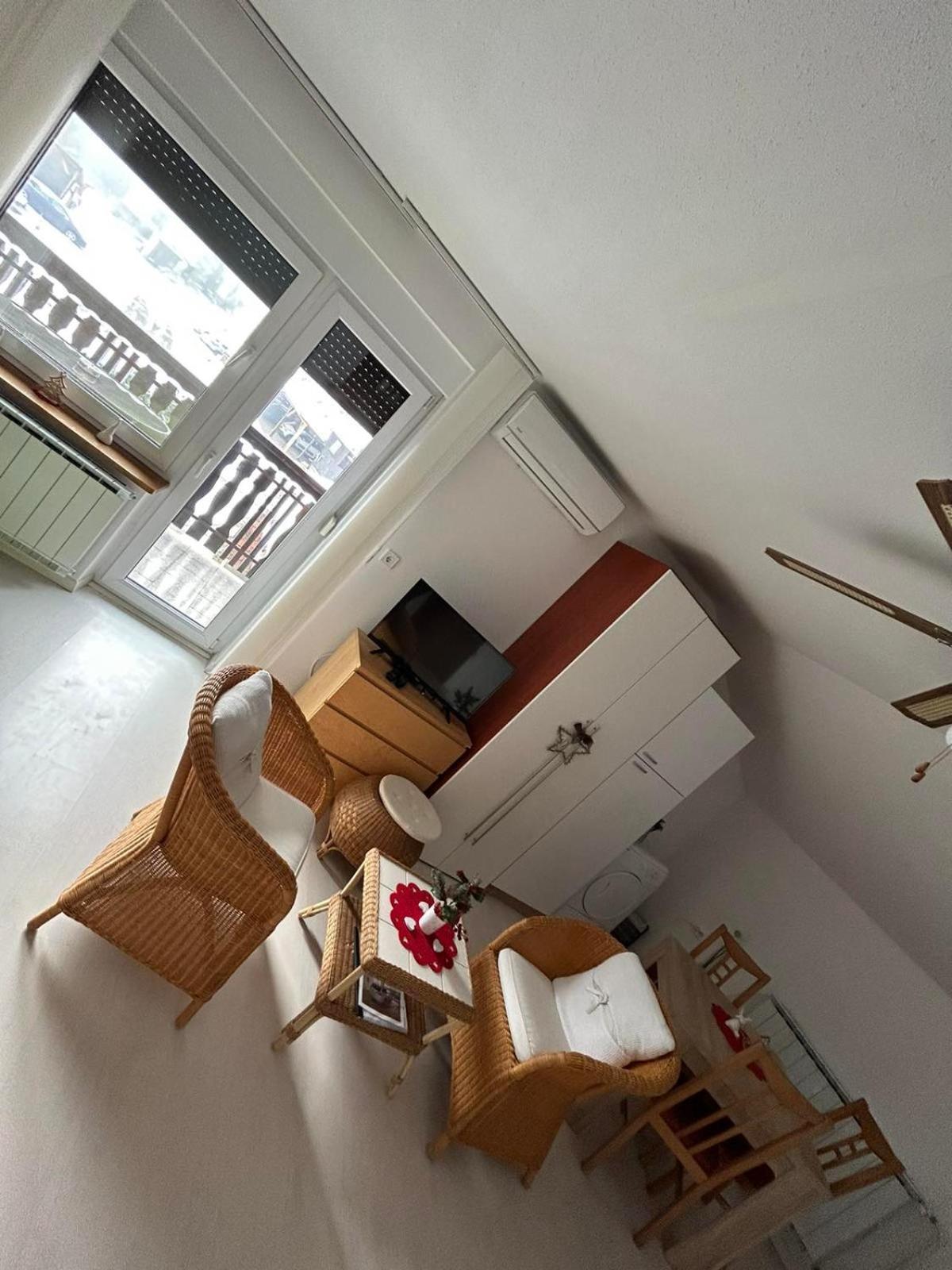 Apartments And Wellness Scavnicar ليوتومير المظهر الخارجي الصورة