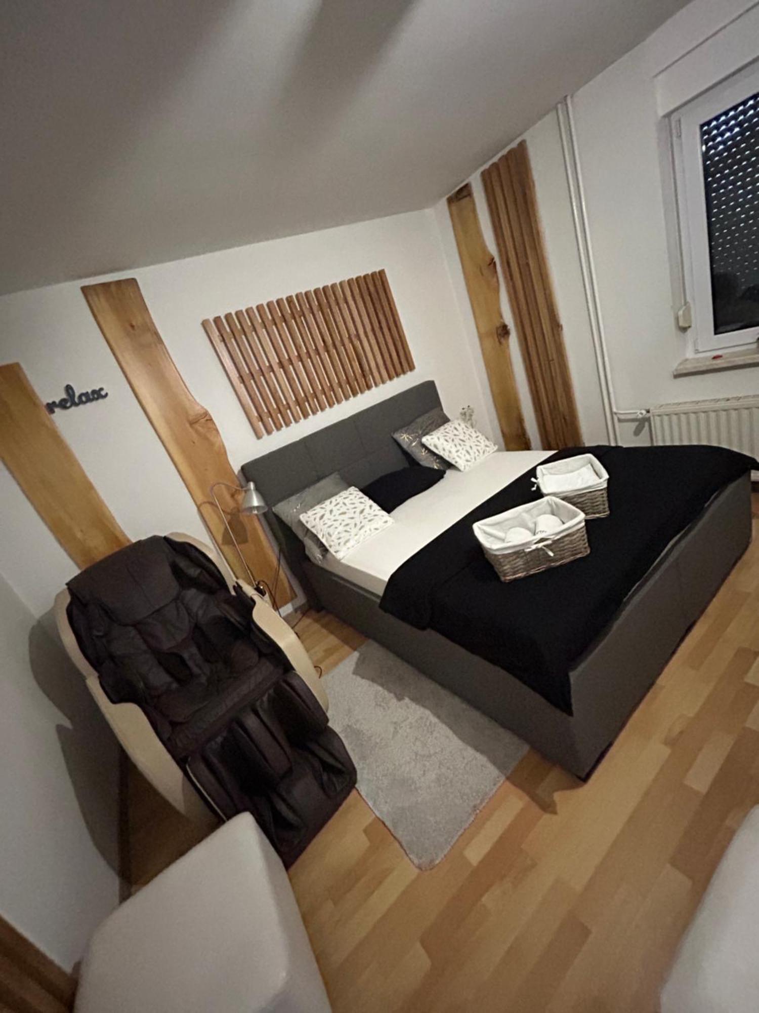 Apartments And Wellness Scavnicar ليوتومير المظهر الخارجي الصورة